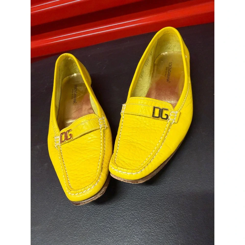 Dolce & Gabbana Womens Yellow Leather DG Logo Square Toe Loafers Flats Size 37